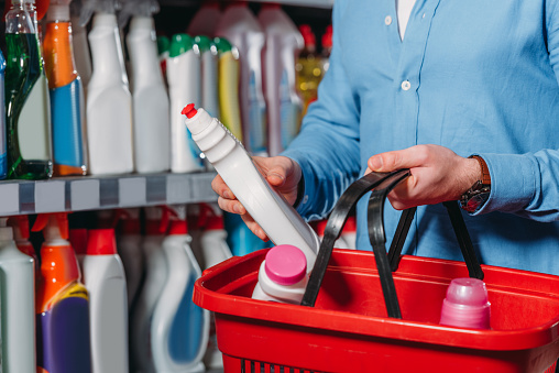 memilih pewangi laundry