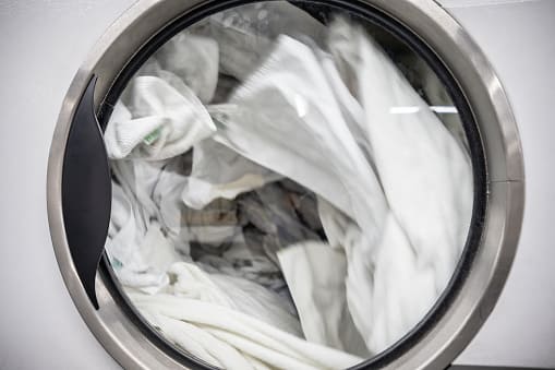 7 Keunggulan Mesin Pengering Laundry Higienis!