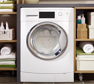 merawat peralatan laundry