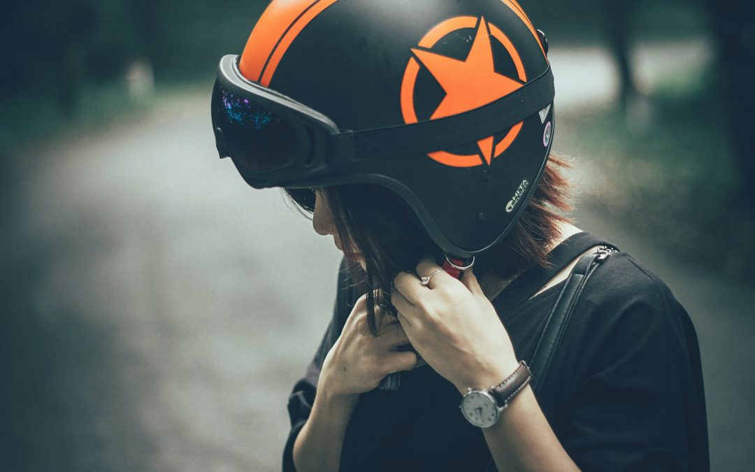 Trik Jitu Mengelola Bisnis Cuci Helm