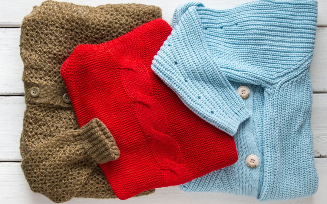 Tips Cerdas Menghilangkan Noda pada Sweater dengan Cara yang Mudah