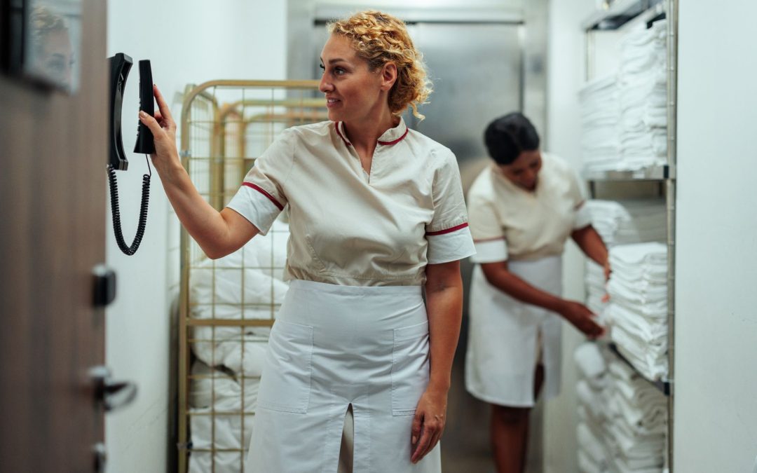 8 Tips Bagaimana Cara Mengelola Laundry di Hotel
